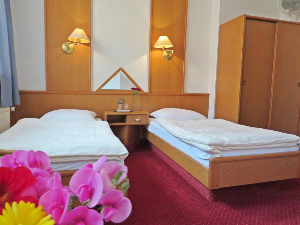Hotel Roseneck Hagenow Room photo